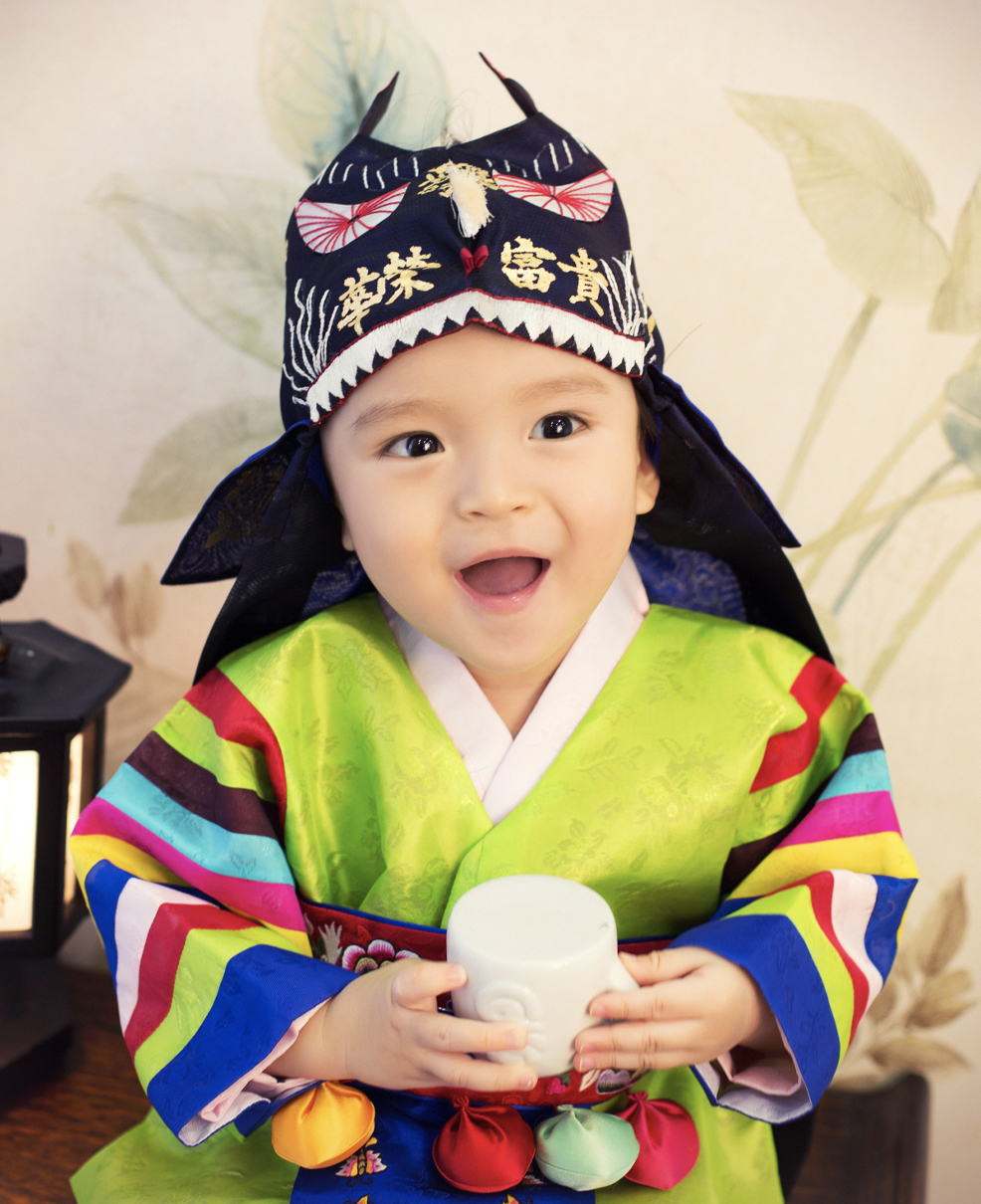 돌_한복3.jpg